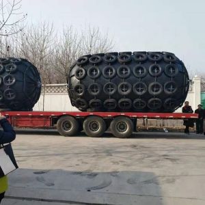 Pianc 2002 Marine 3.3 X 6.5m Floating Fender Yokohama Boat Dock With Aircraft