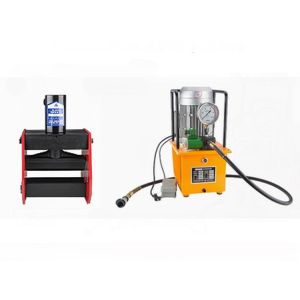 China CB150D Hydraulic Busbar Processing Machine Efficient For Flat Bending factory