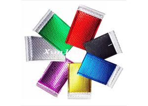 China Small Parcels Packing Shiny Metallic Bubble Mailer Colored Air Padded Bag factory