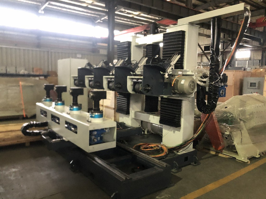 Two Stations Automatic Polishing Machine For Motorcycle Handlebar Polishing
