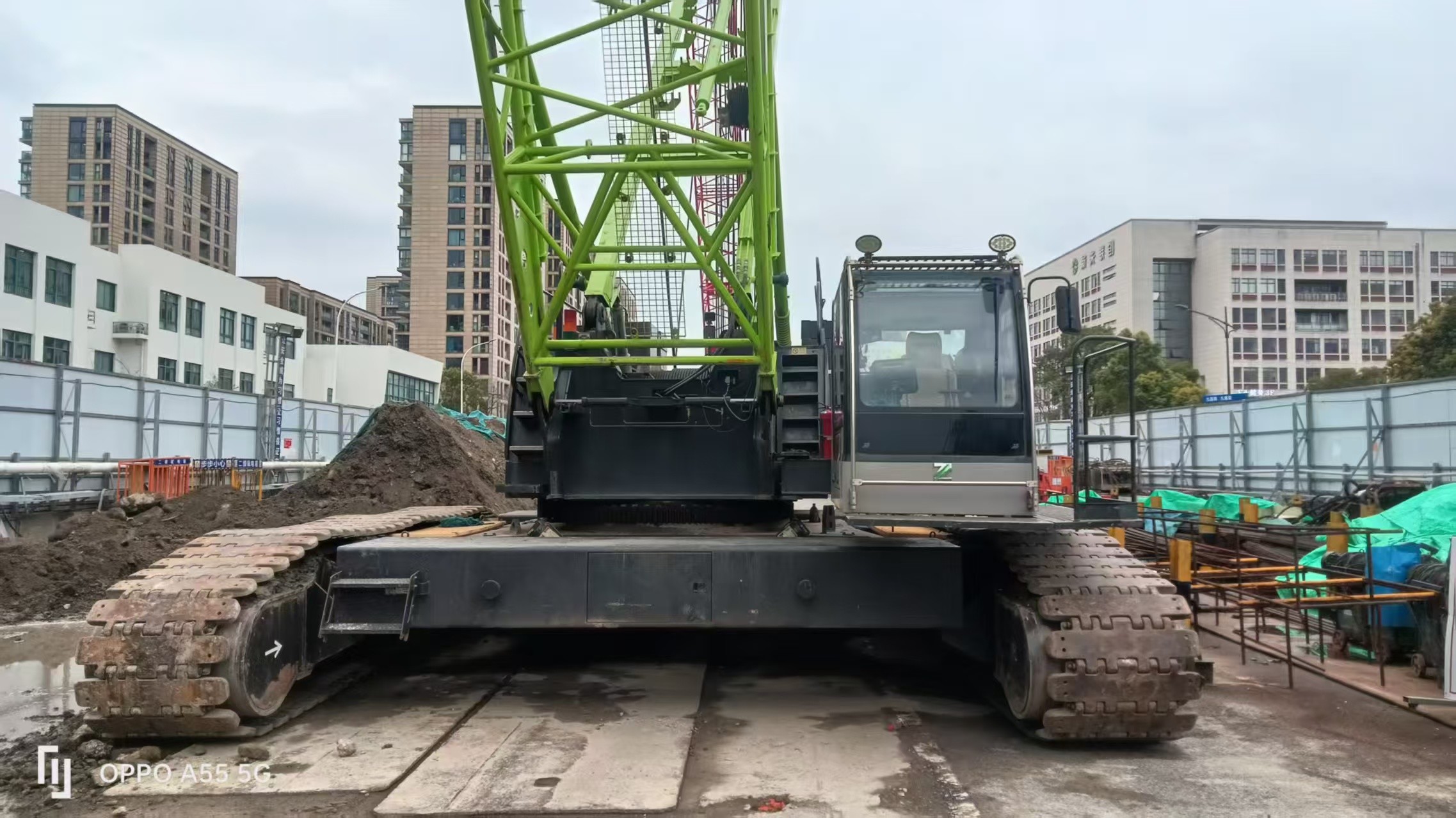 Lifting Machinery 150 Ton Crawler Crane ZCC1500V High Quality with After-sales Service