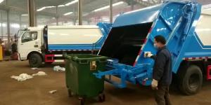 China 4 wheels dumpster with pedal recycle dustbin 660 factory