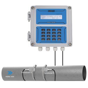 China ST501 Ultrasonic Flowmeter for Easy Installation and Operation with IP68 Sensors and Simple Interface factory
