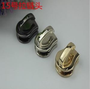 China Eco-friendly zinc alloy bag accessories nickel color metal train head zipper slider 15# factory