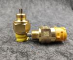 Sinotruk HOWO Heavy Truck Spare Parts AZ2209280024 Pressure Switch for Metal