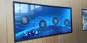 China 49 Inch Video Wall Display Monitors HD 4K Advertising Screen AC 100v~240v 50/60HZ factory
