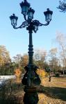 Classic Western Style Cast Iron Light Pole Painting Surface Treatment For Garden