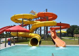 China Interesting Theme Park Children'S Water Slide / Swimming Pool Water Slides factory
