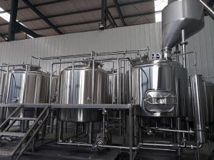 China 1500L Three Vessels Brewhosue Beer Brewing Equipment System Wiht Hopper factory