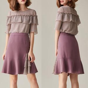 China Ladies Short Sleeve Plaid Blouse With Ruffle factory