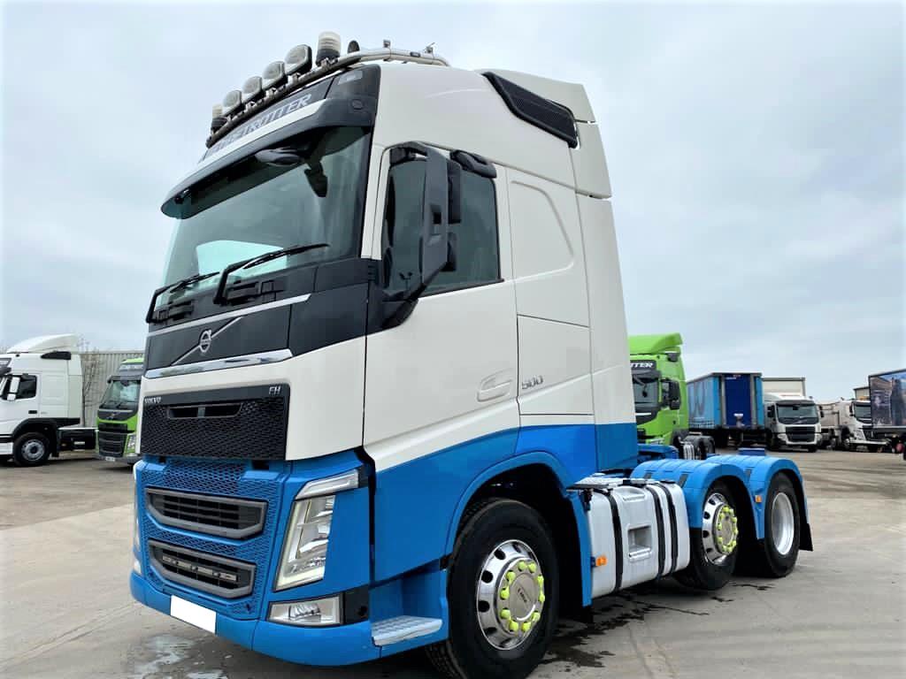 FH 500 Tractor Truck Head 4*2/6*2/6*4 Dynamic Steering Euro Truck for Logistics Transportation Used and Affordable