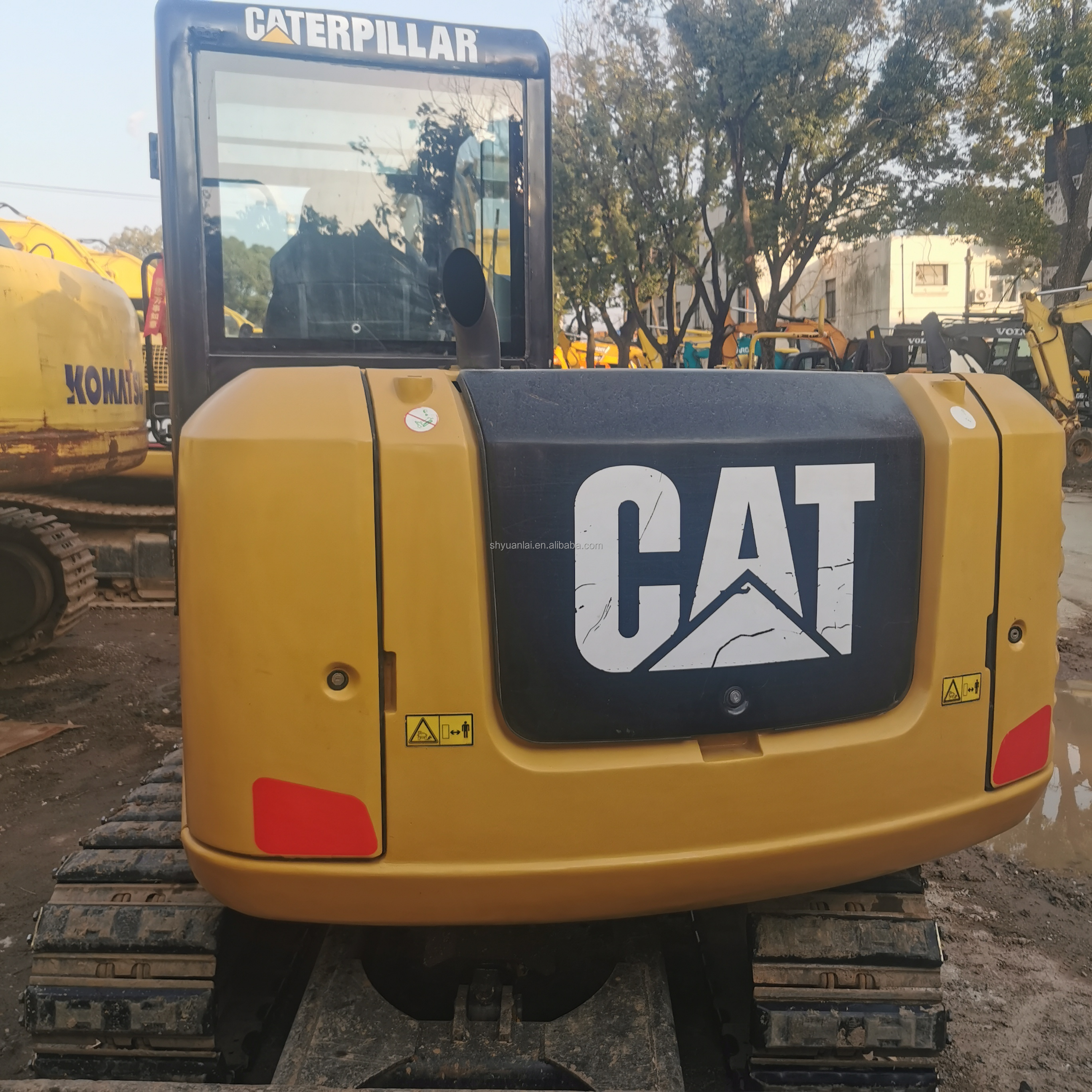 Year 2019 CAT305.5e A Second-Hand Excavator with Soft Steel Design and Strong Power