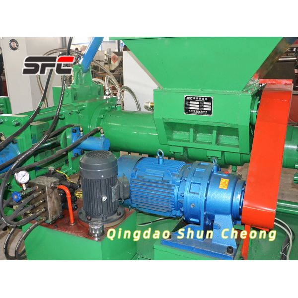 Force Feed Rubber Extruder Machine and Variable Speed for Rubber Making