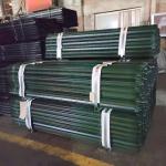Green Painted Metal Fence T Post 6.5ft Steel Studded Fence Powder Coated