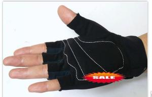 China Gym weight lifting gloves factory