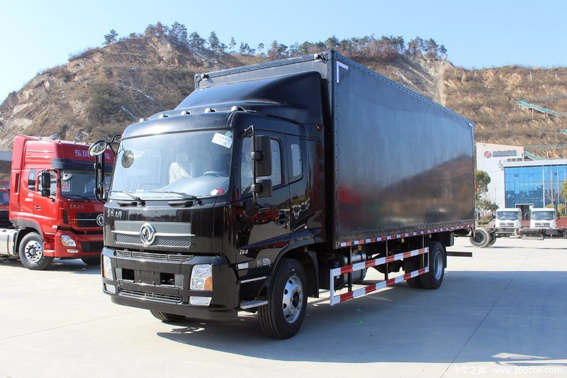4.2-5.3m Cargo Tank Length Diesel Fuel Type Cargo Truck for Commercial Materials Transport