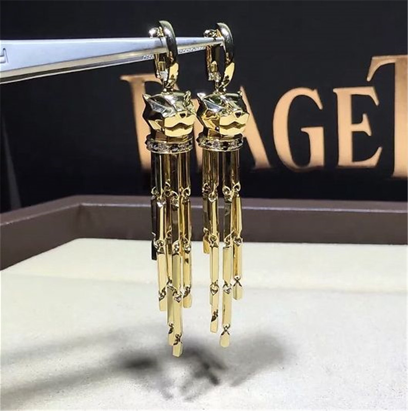 C Cheetah Earrings - showing the charm of courage, naughty or docile .18K gold, lacquer, diamond, shafle garnet, Onyx