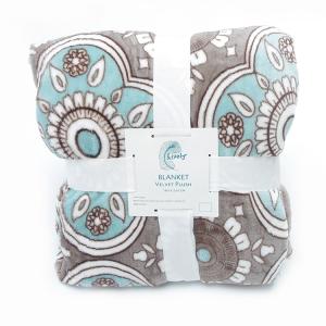 China Healthy Warm Flannel Print Blanket / Super Soft Plush Blanket 100% Polyester factory