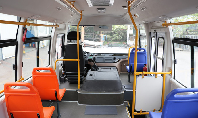 CKZ6605N5 CNG Bus With 26 Passengers 69km/h Top Speed