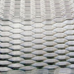 Heavy Duty Raised Iron Expanded Metal Mesh 4x8 Steel Gratings