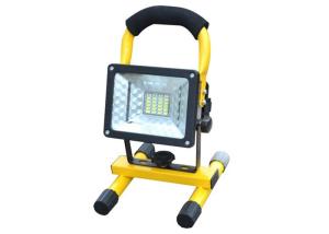 China Rechargeable Portable LED Floodlight / 30W Security Outdoor Work Light Lamp factory