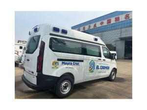China Euro 6 Emergency Ambulance Car 5820x1974x2690mm With 2500kg Curb Weight factory