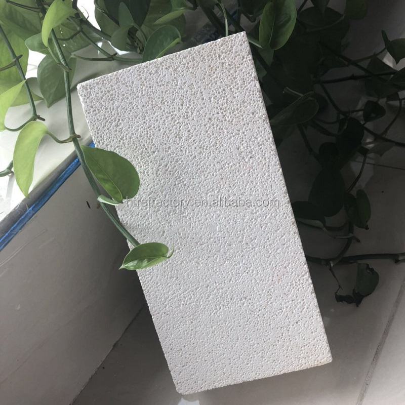 Temperature Furnace IFB2300 Mullite Insulation Brick with ISO9001-2008 Certification