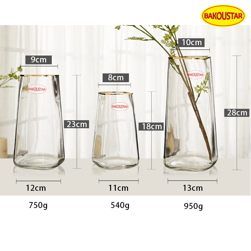 Hand Blown Square Clear Glass Vase With Gold Tracing