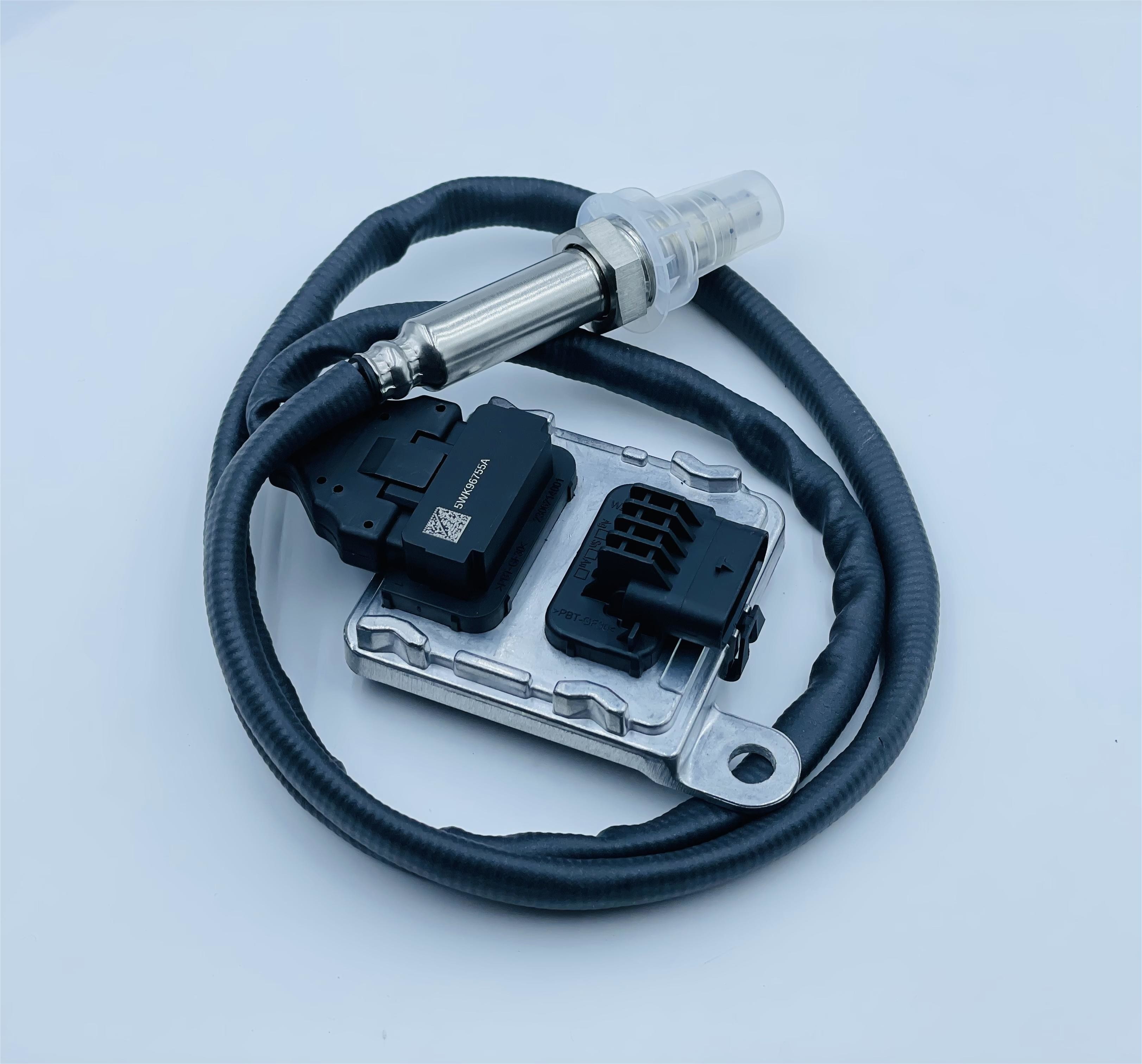 Nitrogen Oxide Nox Sensor For Kubota Fendt OEM 5WK96755A A2C95912900-01 12V