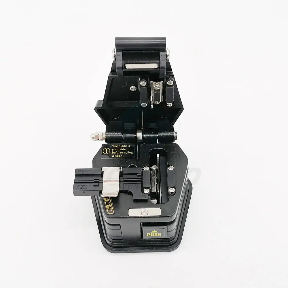 FK-C09 High Precision Fiber Cleaver With Case Optical Fiber Cutting Knife