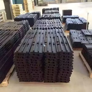 Excavator Bulldozer Track Plate for Construction Machinery Replacement