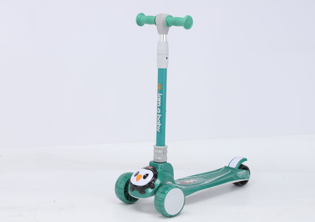 3 PU Wheel LED Baby Kick Scooter Sale for Kids Function Music Lighting One-click Folding