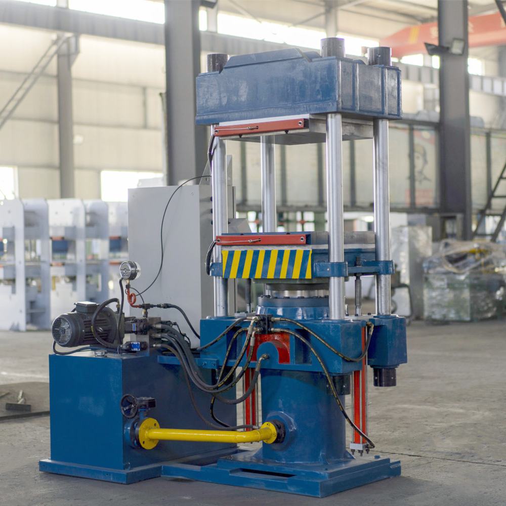 Smooth Vulcanization Process with 125-200mm Plate Clearance Plate Vulcanizer Machine
