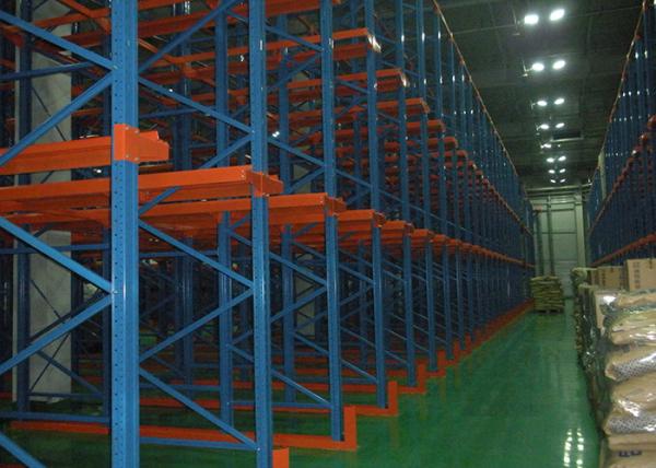Factory Storage Metal Adjustable Drive In Racking System , Heavy Duty Industrial