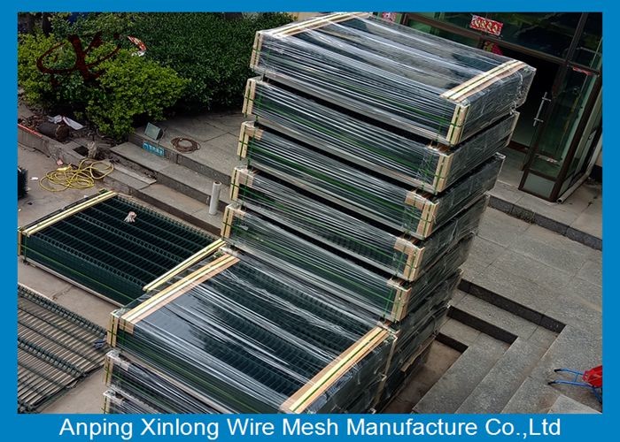 Powder Coated Welded Wire Mesh Fence 60 * 200mm For Zoo / Gardens / Factory