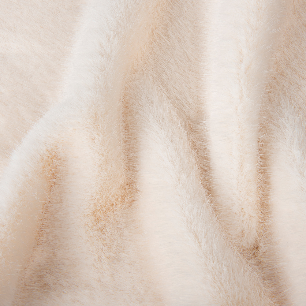Medium Weight 360gsm 100% Polyester Rabbit Fur Faux Fur Fabrics for Winter Garment