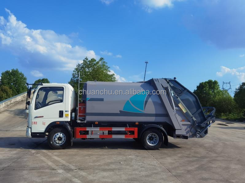 Manual Transmission Sinotruk Howo Garbage Truck Post-loading Truck with Weichai 140 HP Compression Euro 4