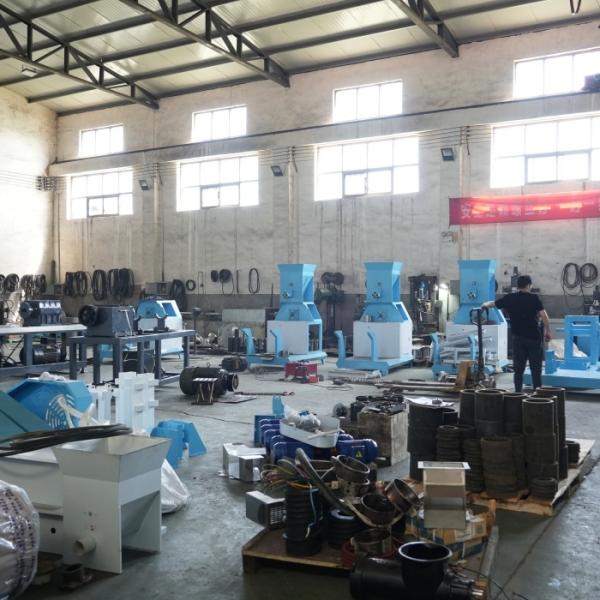 China Automatic Floating Fish Feed Pellet Machine 380Volt High Output factory