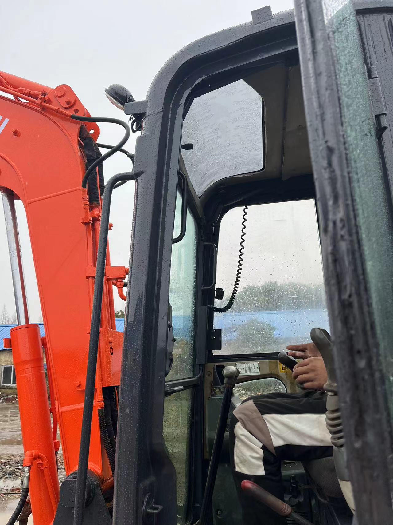 5 Ton Boutique Japan Brand Mini Excavator Used Hitachi Zx50u Second Hand Digger