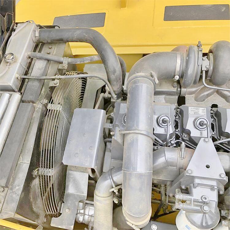 180 KW Cummins Engine Original Japan Komatsu PC300-7 Crawler Excavator in Good Condition