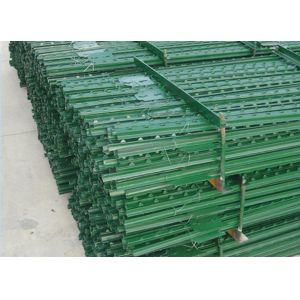 China Community Farm Chain Link Fence Auto-Watering factory