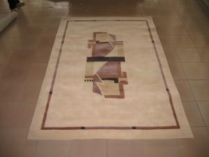 China Traditional Design Flower Handtufted Carpet From China Shimax factory