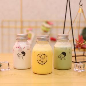 China Transparent Reusable Screw On Lid Plastic Bubble Tea Jugs factory