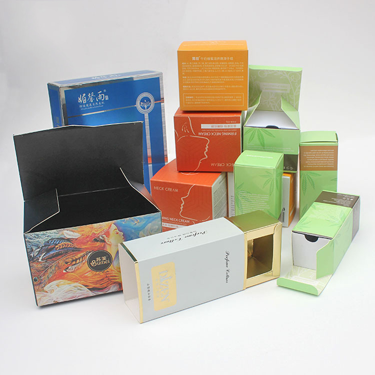 China Laminating Embossing Luxury Cosmetic Packaging Boxes Chipboard Medicine Packaging Boxes factory