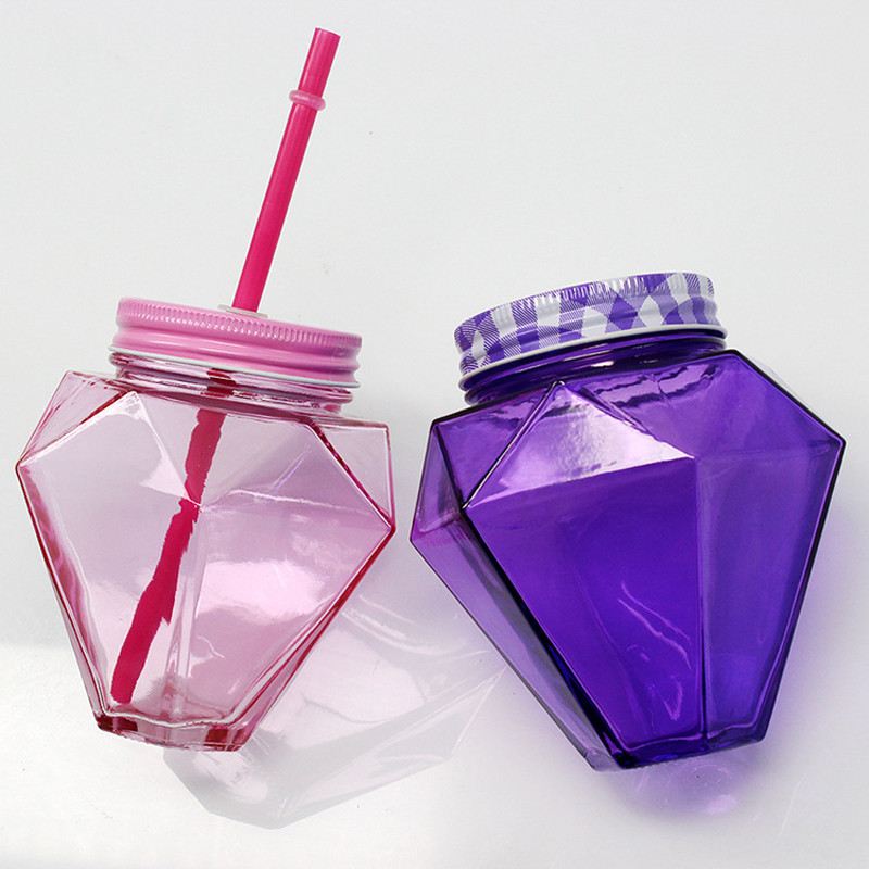 Wholesale 500ml Diamond shape glass mason bottle beverage juice mason jar with straw