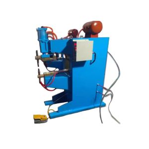 China Vertical All Copper 380V Metal Spot Welder Multi Function on sale