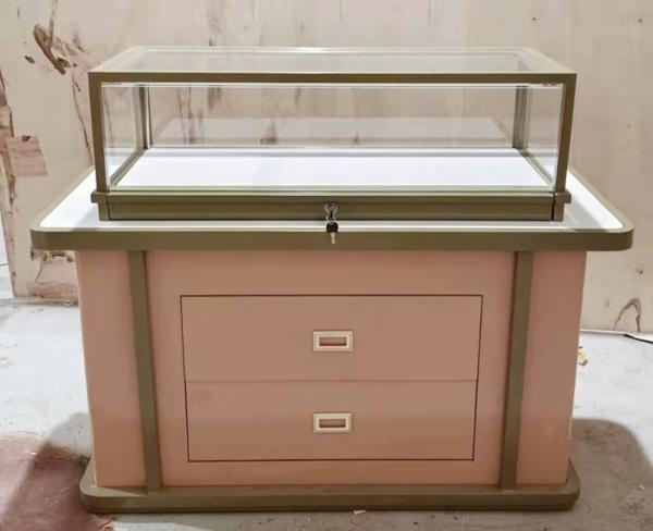 Luxury Exhibition Glass Jewelry Showcase 3 Color Lights With Locking Jewelry