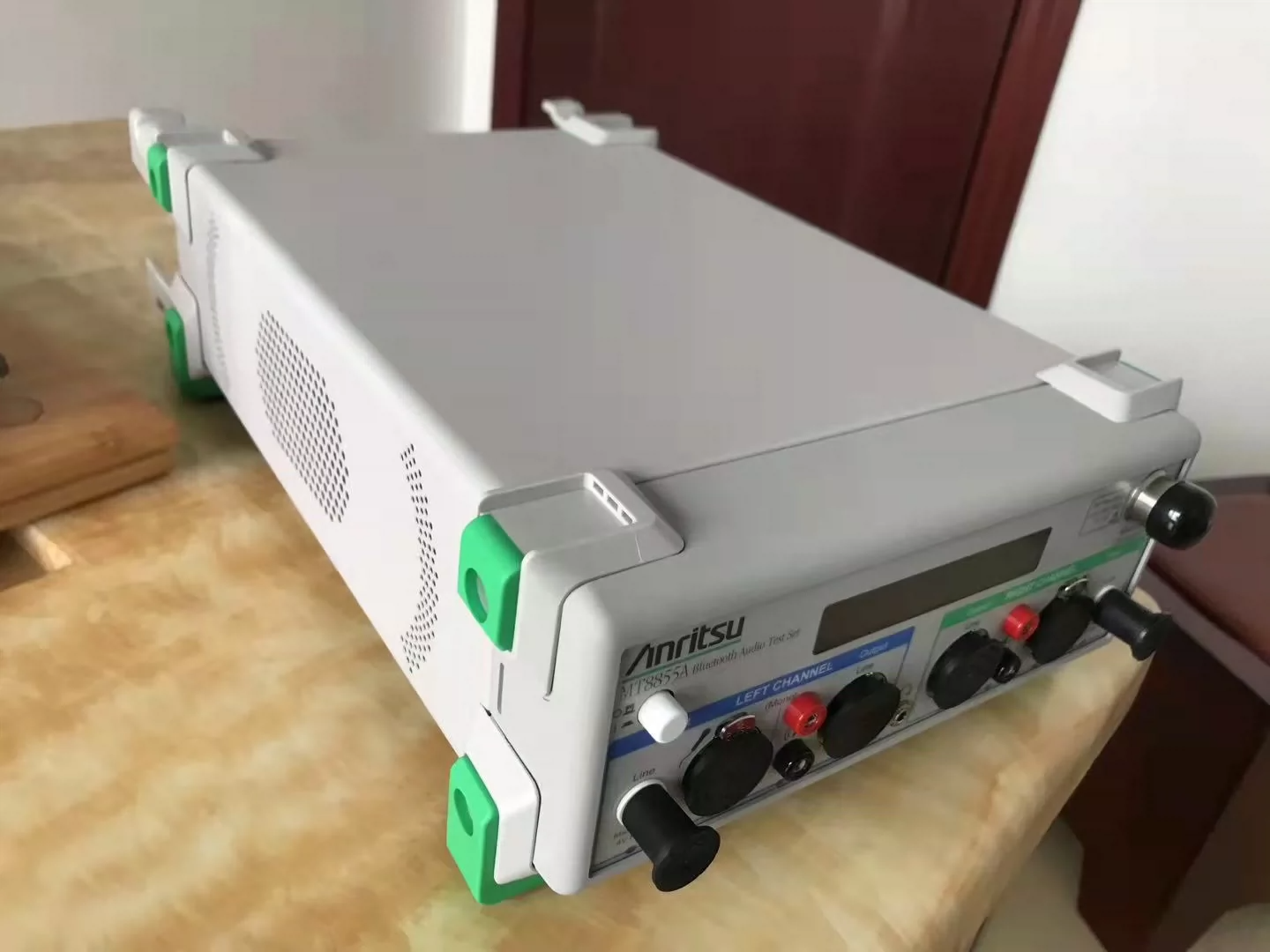 20 Hz–20 kHz Bluetooth Audio Test Set with A2DP/HFP/HSP Support Anritsu MT8855A