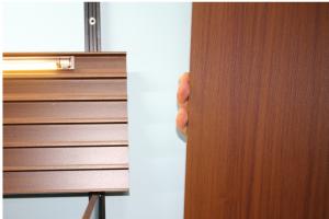 China Modern Aluminum Extrusion Shelf Office Aluminium Wall Mounted Rack factory