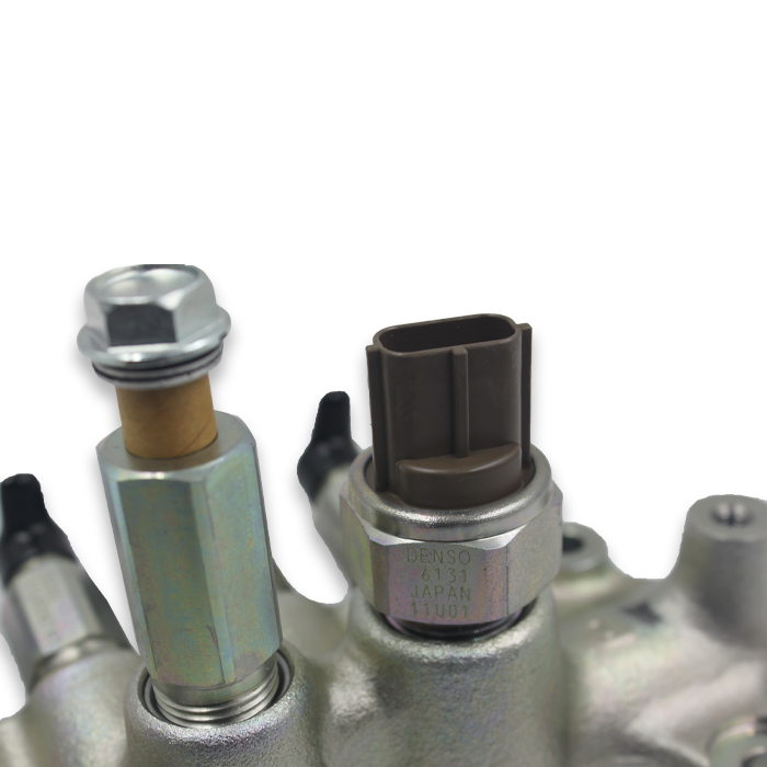 4HK1 Common Rail Oil Pipe for Isuzu Engine Parts Fuel Supply Pump Superior and Functionality